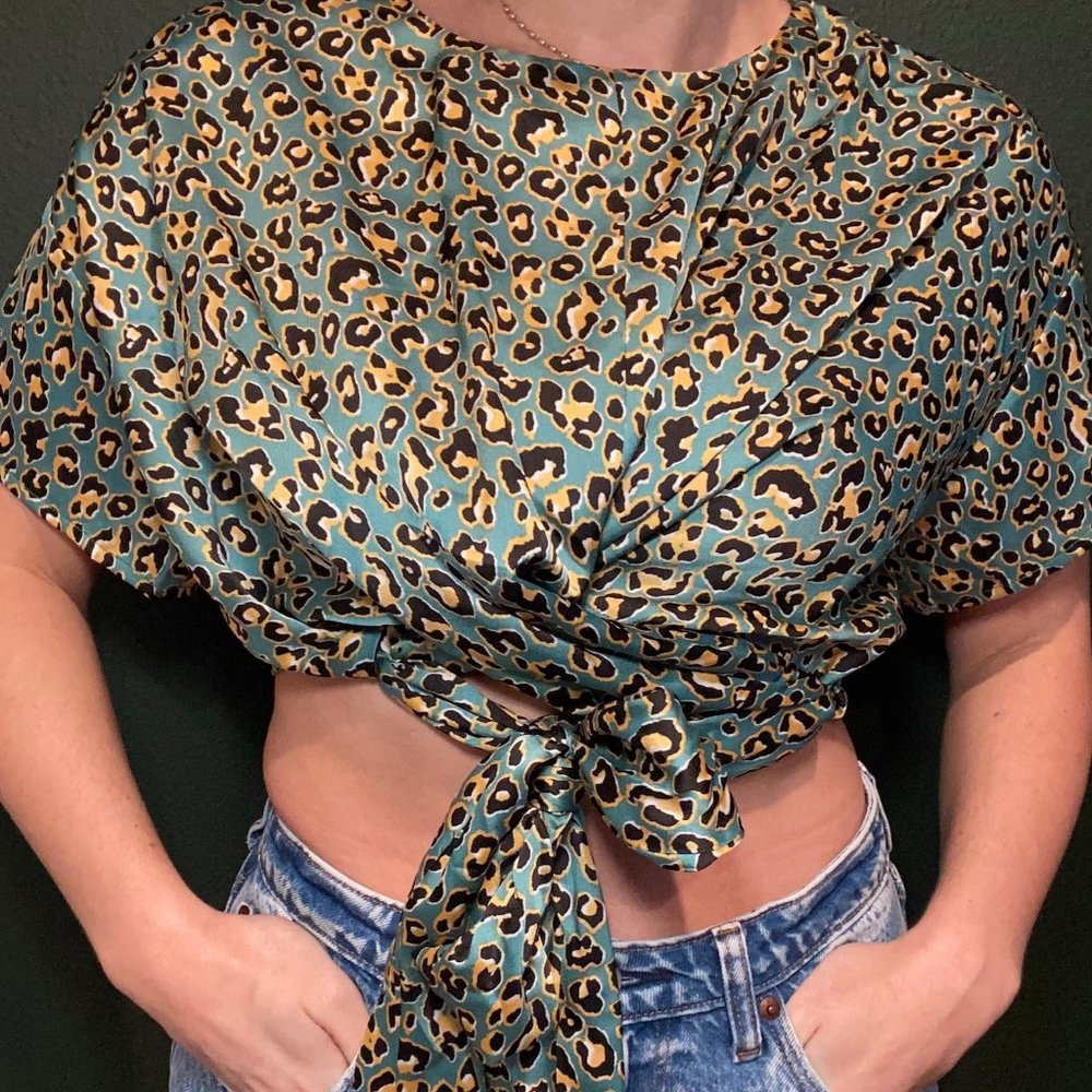 Leopard Print Cropped Blouse